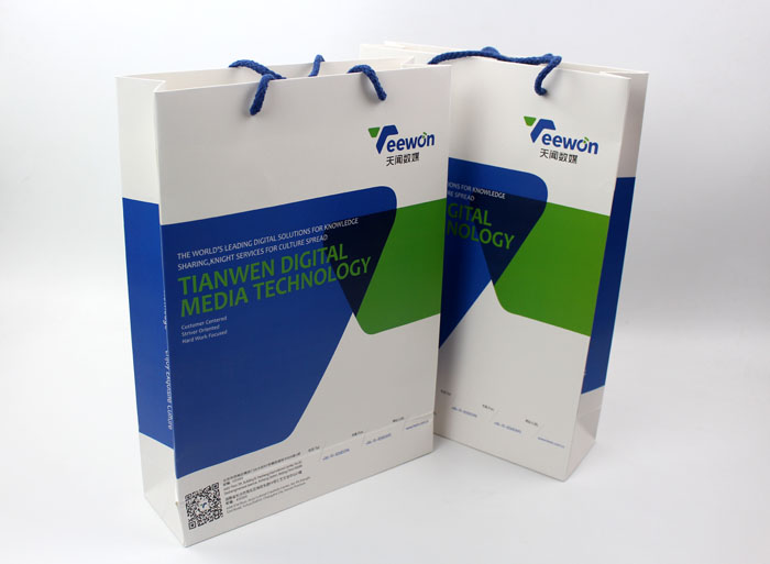 手提袋制作、企業(yè)畫冊印刷，天聞數(shù)媒科技也是選擇長沙印刷廠日大彩印